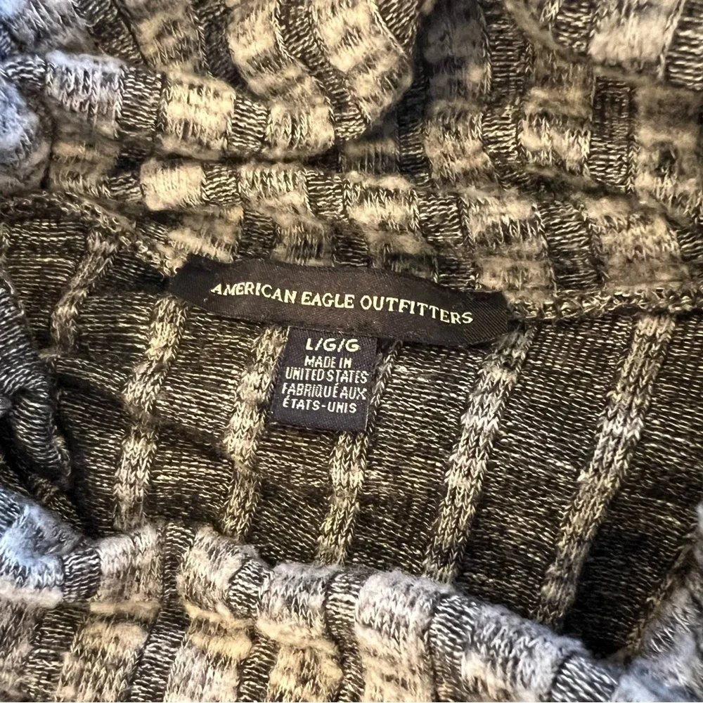 AE American eagle mock neck ribbed sweater top